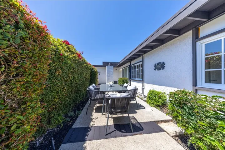 19421 Sierra Lago, Irvine, California 92603