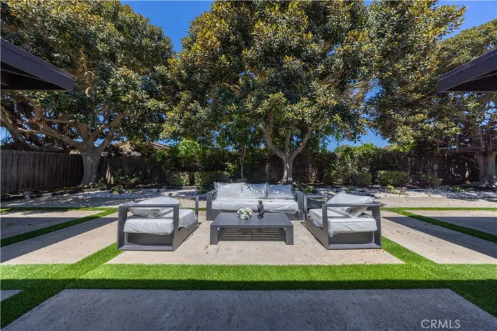 19421 Sierra Lago, Irvine, California 92603