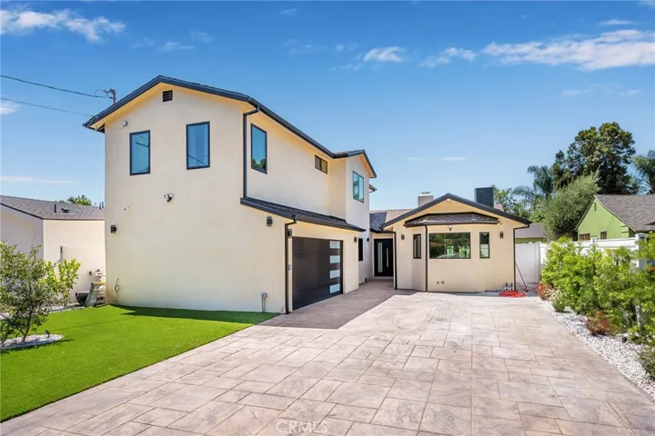 13562 Addison Street, Sherman Oaks, California 91423