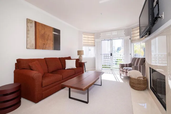 550 Ortega Avenue A214, Mountain View, California 94040