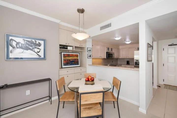 550 Ortega Avenue A214, Mountain View, California 94040