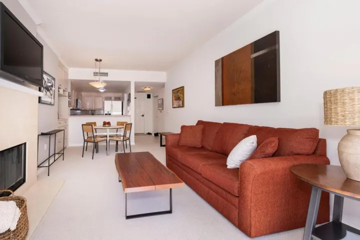 550 Ortega Avenue A214, Mountain View, California 94040