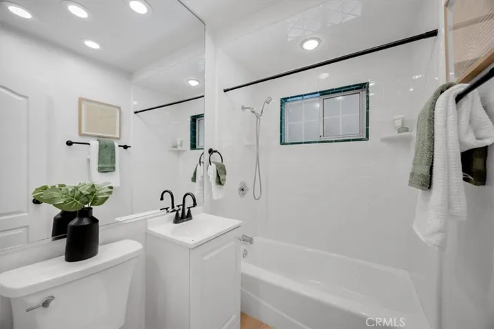 13950 Adoree, La Mirada, California 90638