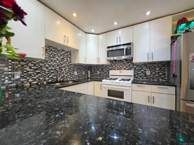 2531 Caminito Hiedra, San Diego, California 92154