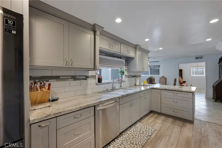 5655 Stanton, Highland, California 92346