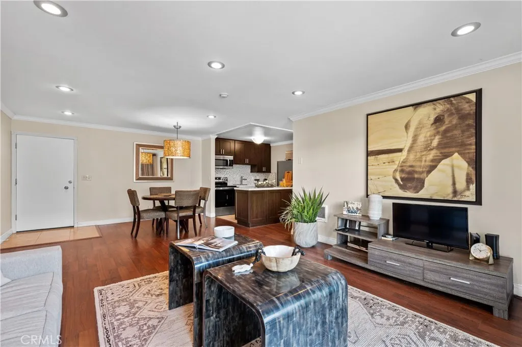 603 S Prospect Avenue 205, Redondo Beach, California 90277 — photo 5