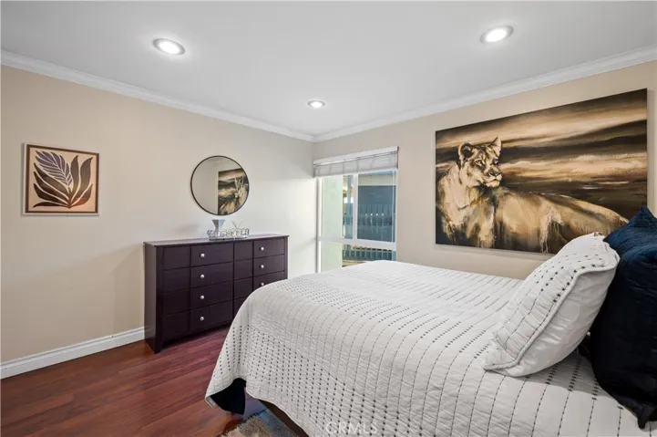 603 S Prospect Avenue 205, Redondo Beach, California 90277