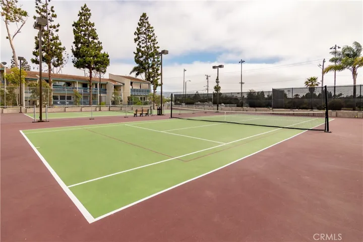 603 S Prospect Avenue 205, Redondo Beach, California 90277