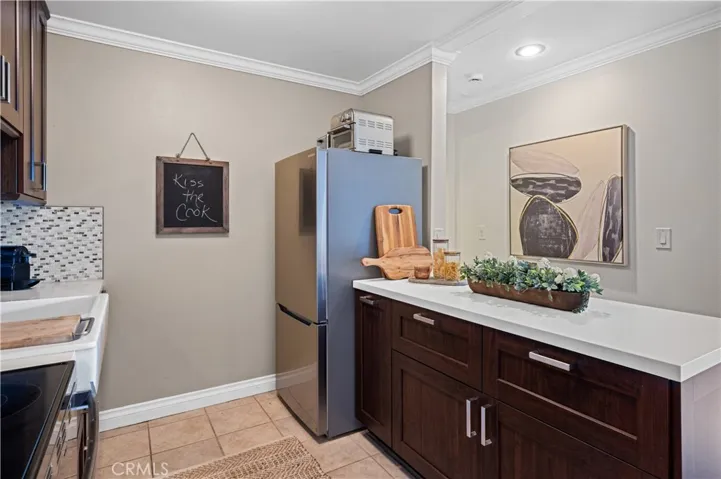 603 S Prospect Avenue 205, Redondo Beach, California 90277