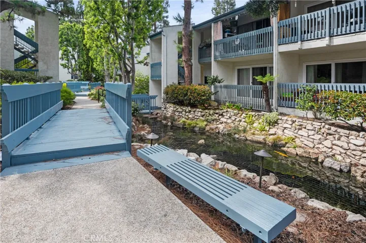603 S Prospect Avenue 205, Redondo Beach, California 90277