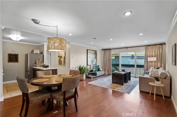 603 S Prospect Avenue 205, Redondo Beach, California 90277