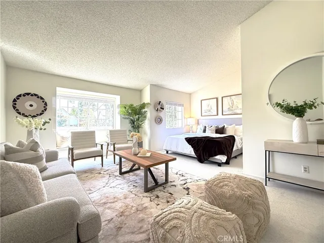 56 Christamon S, Irvine, California 92620