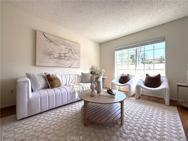 56 Christamon S, Irvine, California 92620