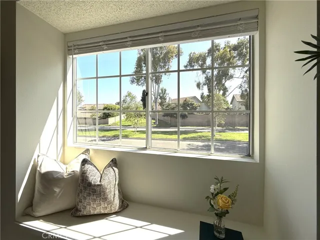 56 Christamon S, Irvine, California 92620