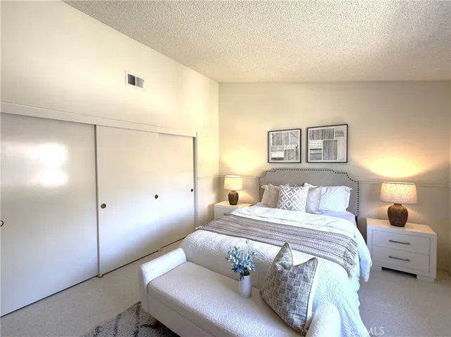56 Christamon S, Irvine, California 92620