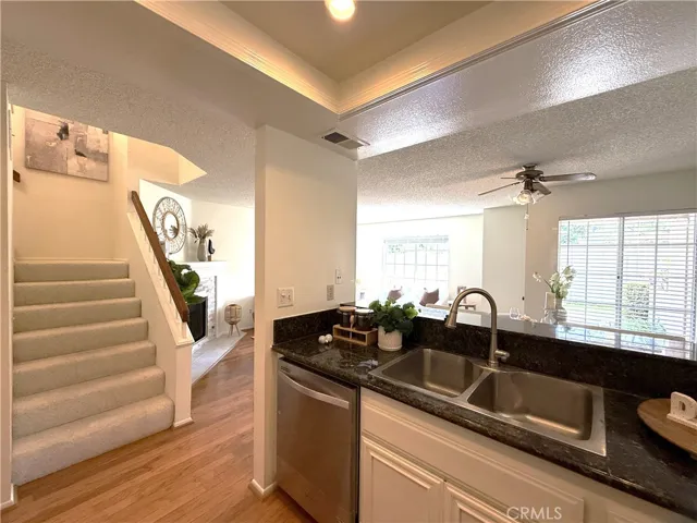 56 Christamon S, Irvine, California 92620