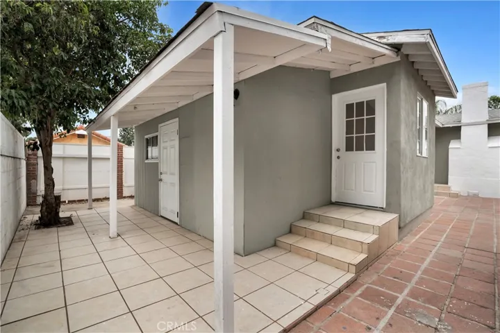 13176 Foothill, Sylmar, California 91342