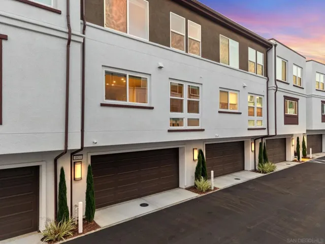 4810 Canyon View, San Diego, California 92117