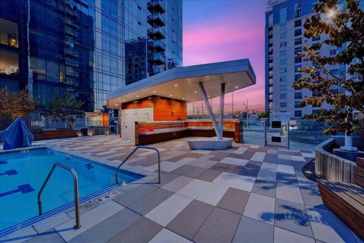 188 W Saint James Street 10313, San Jose, California 95110