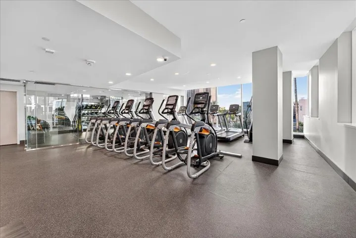 188 W Saint James Street 10313, San Jose, California 95110