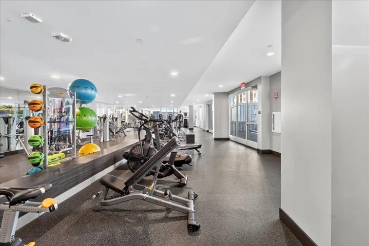 188 W Saint James Street 10313, San Jose, California 95110