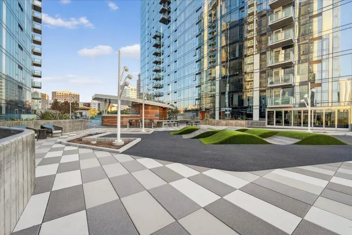 188 W Saint James Street 10313, San Jose, California 95110