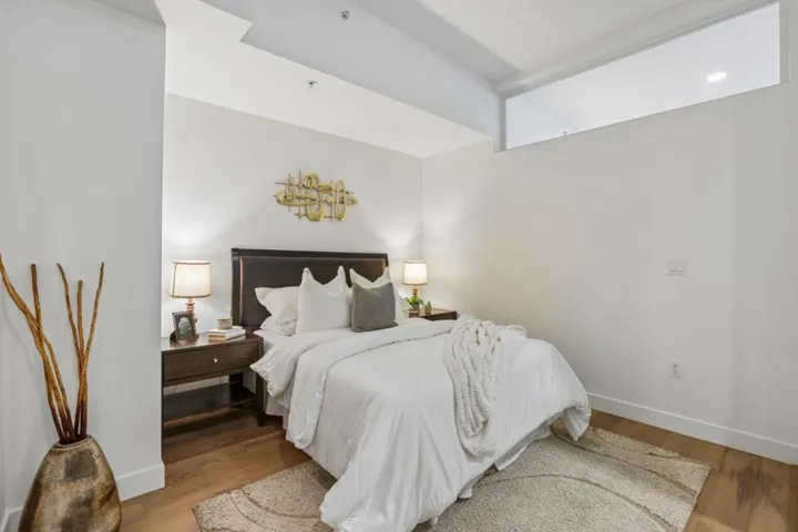 188 W Saint James Street 10313, San Jose, California 95110