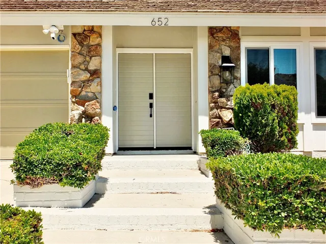 652 Margo, Long Beach, California 90803