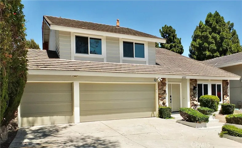 652 Margo, Long Beach, California 90803