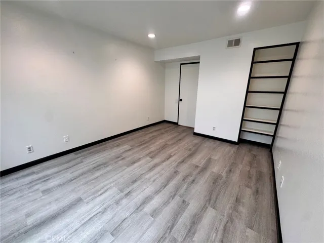 1159 Tivoli, Simi Valley, California 93065