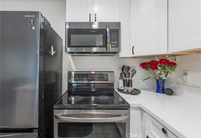 1159 Tivoli, Simi Valley, California 93065