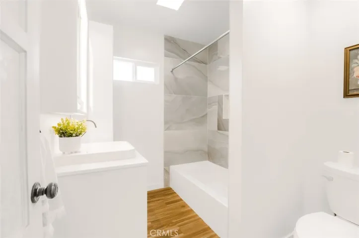 6202 E Wardlow, Long Beach, California 90808