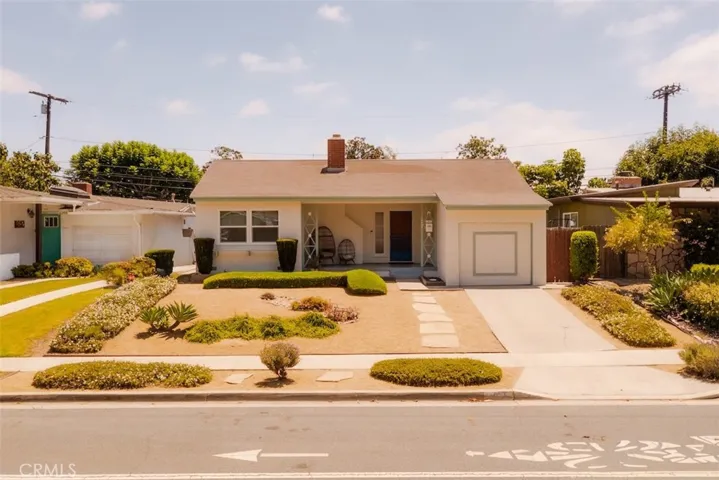 6202 E Wardlow, Long Beach, California 90808