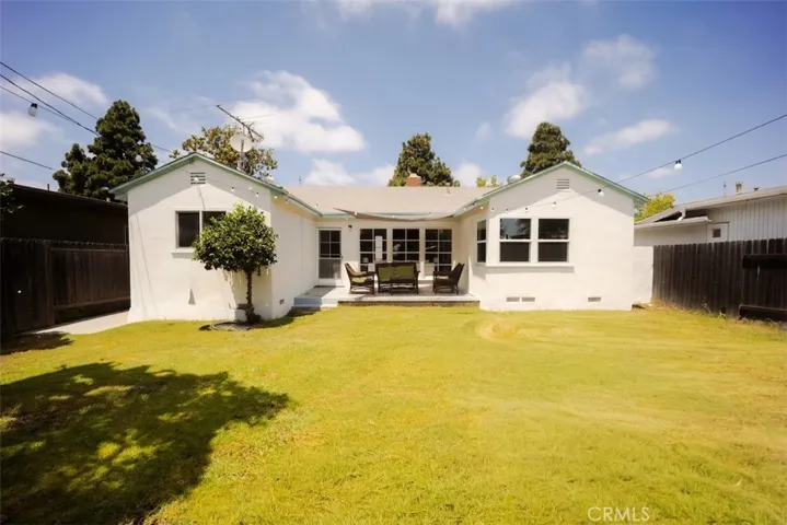 6202 E Wardlow, Long Beach, California 90808