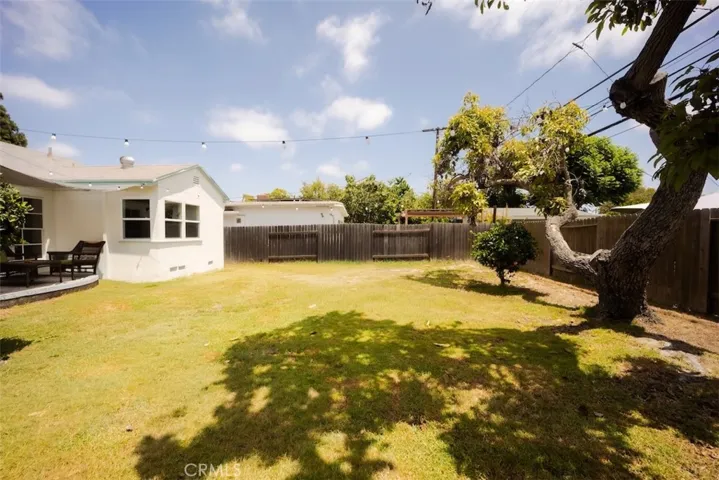 6202 E Wardlow, Long Beach, California 90808