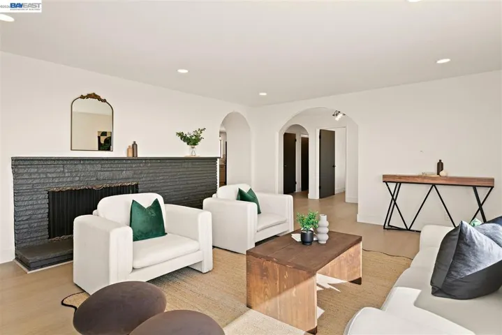 2356 Marineview Dr, San Leandro, California 94577