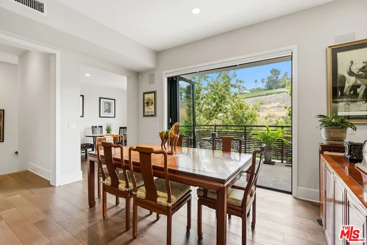 12775 Bluff Creek Drive 1, Los Angeles, California 90094