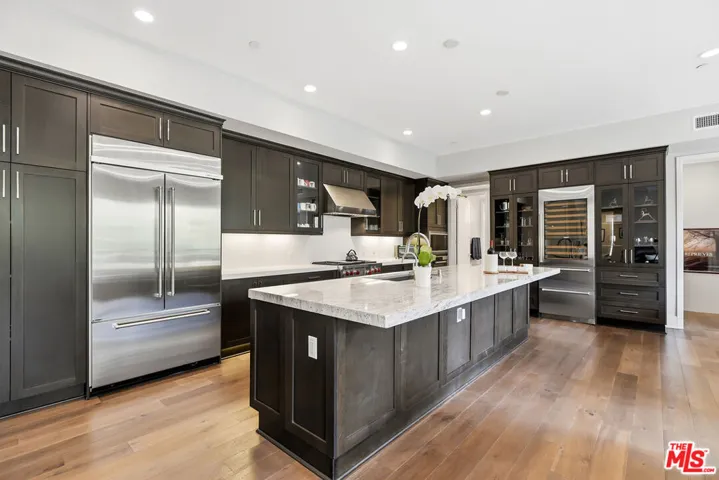 12775 Bluff Creek Drive 1, Los Angeles, California 90094