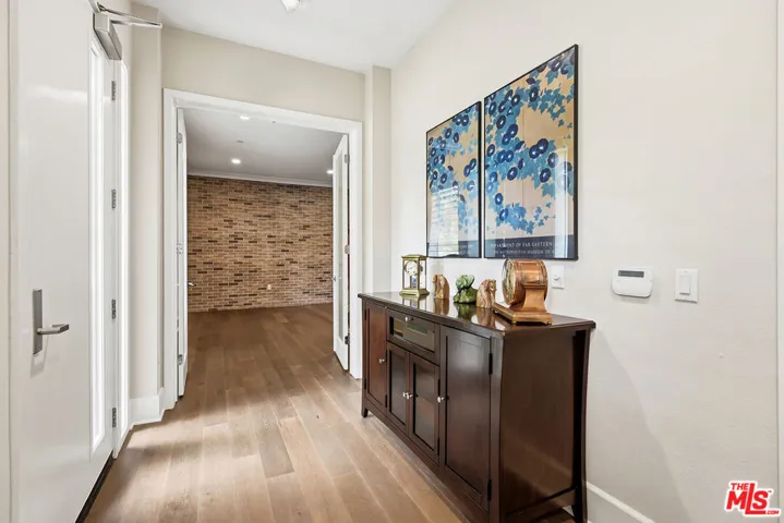 12775 Bluff Creek Drive 1, Los Angeles, California 90094
