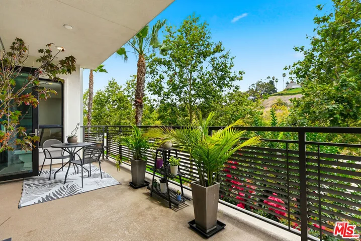 12775 Bluff Creek Drive 1, Los Angeles, California 90094