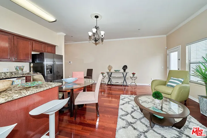 1025 Dewey Avenue 205, Los Angeles, California 90006
