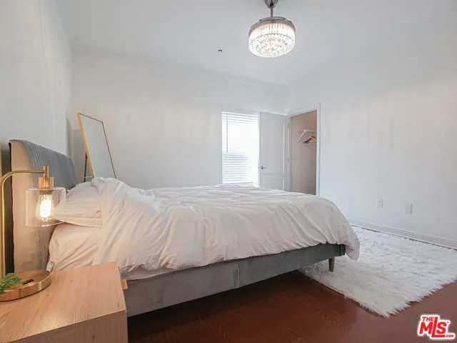 1025 Dewey Avenue 205, Los Angeles, California 90006