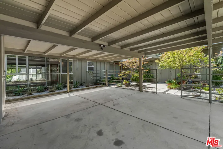 3641 Woodcliff Road, Los Angeles, California 91403