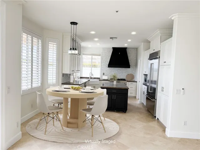 15 Field Point, Rancho Santa Margarita, California 92679