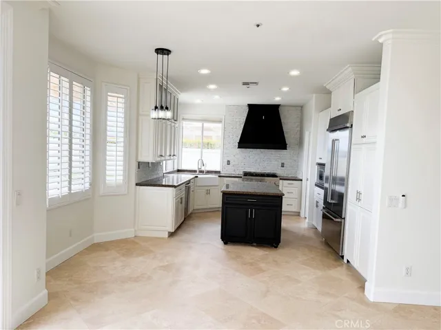 15 Field Point, Rancho Santa Margarita, California 92679