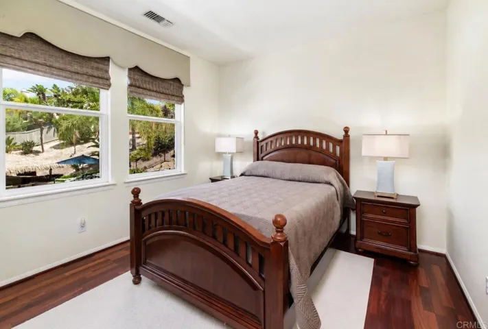 3048 Via Romaza, Carlsbad, California 92009