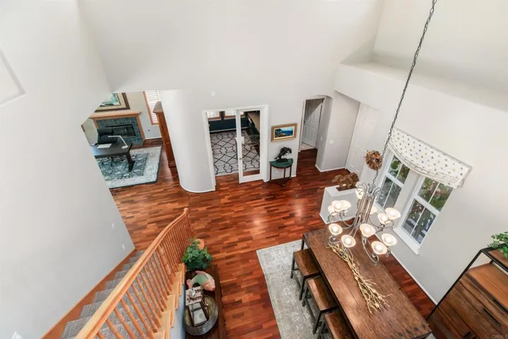 3048 Via Romaza, Carlsbad, California 92009