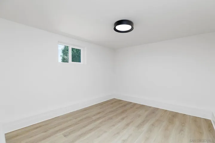 866 Merlin Dr, San Diego, California 92114