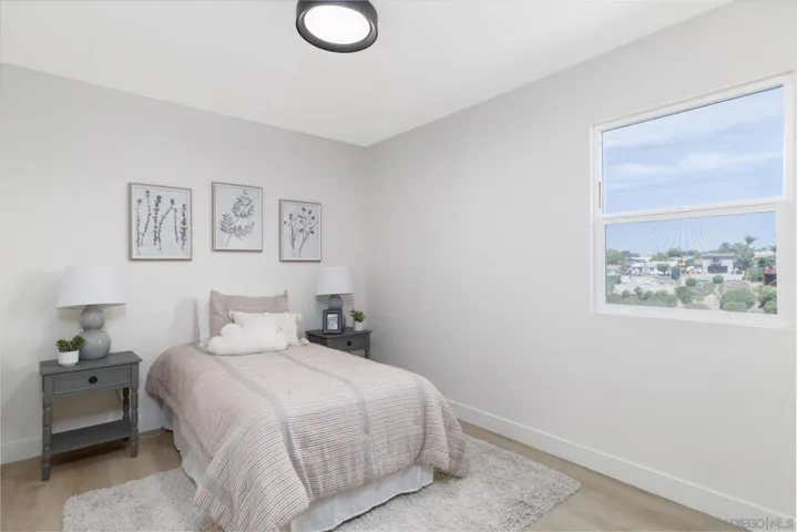 866 Merlin Dr, San Diego, California 92114