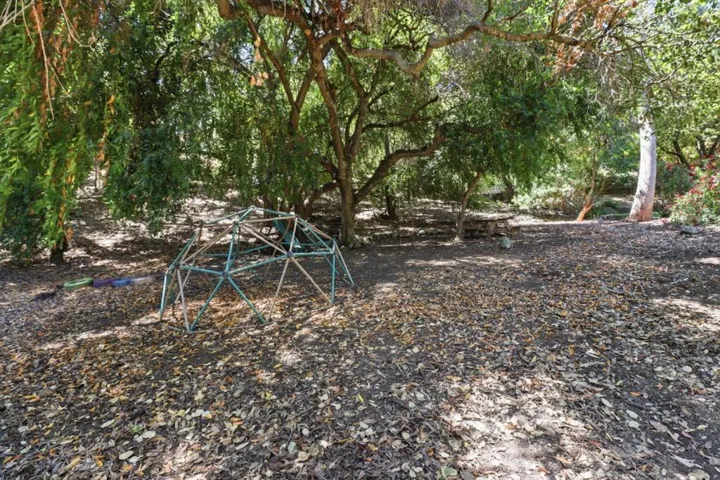 17200 Copper Hill Drive, Morgan Hill, California 95037